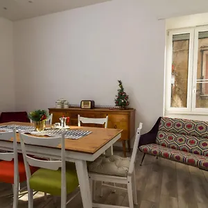 Giu Al Centro Bed & Breakfast