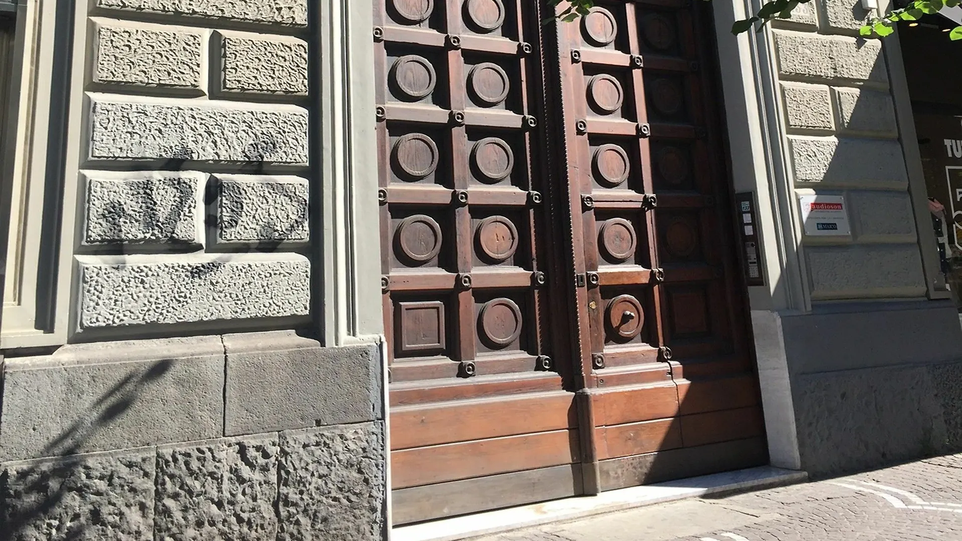 Napoli Central City Guest house